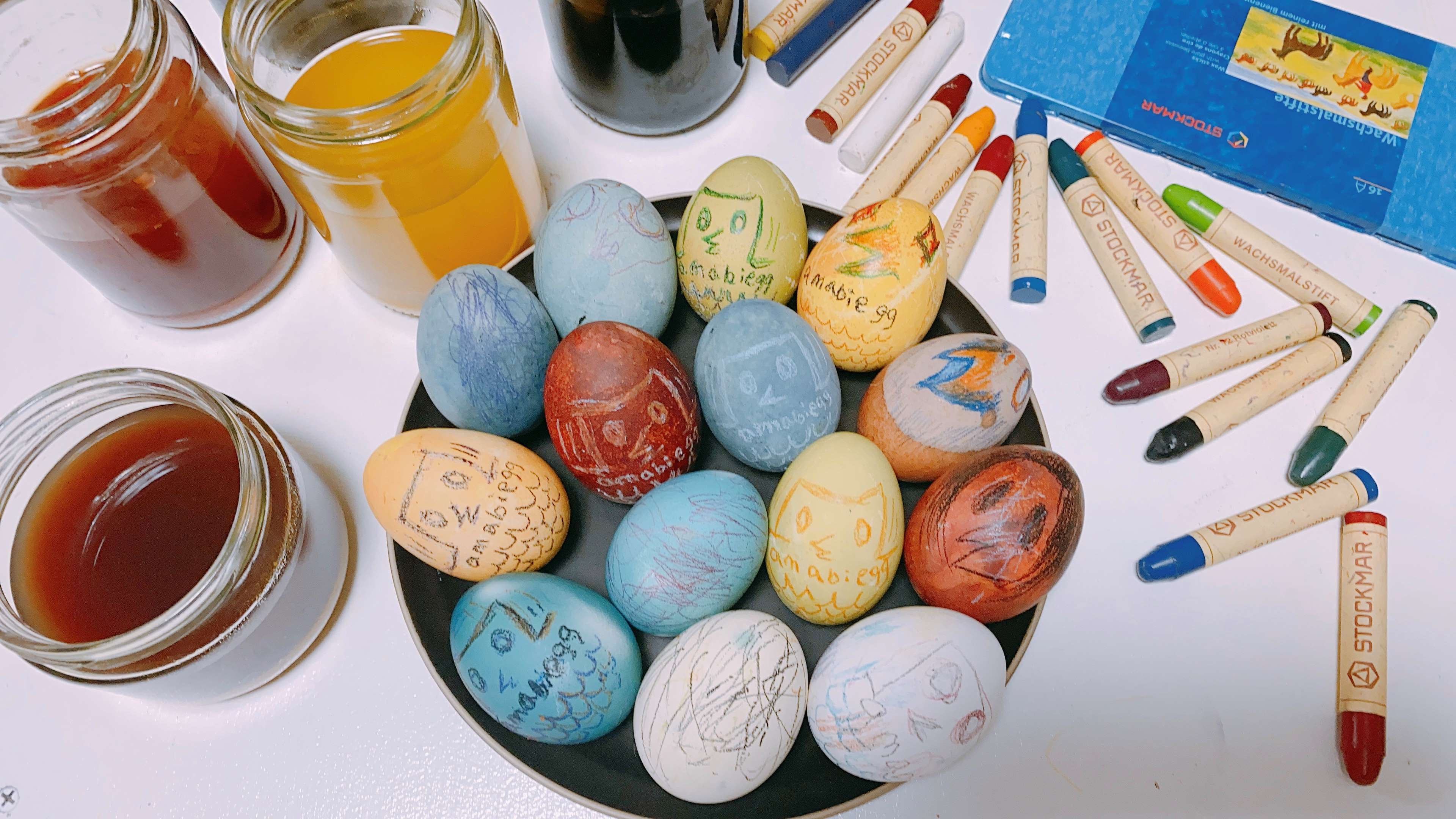 【おうち時間をたのしもう】⑦ 卵を染めて描くアマビエッグ