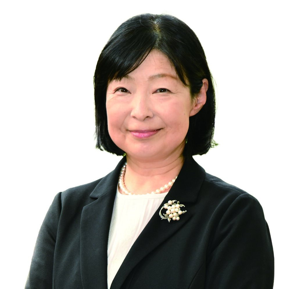 桐川 敦子（教授、幼稚園教員コース主任）