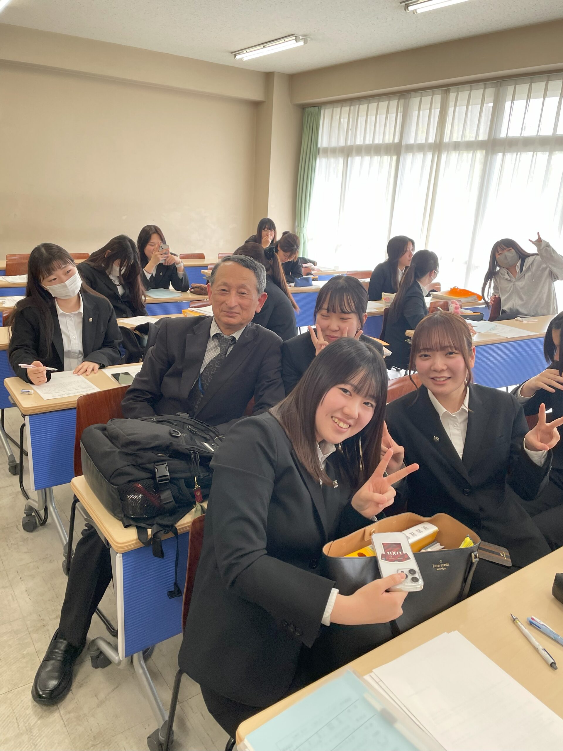施設実習の事後指導はじまりました！