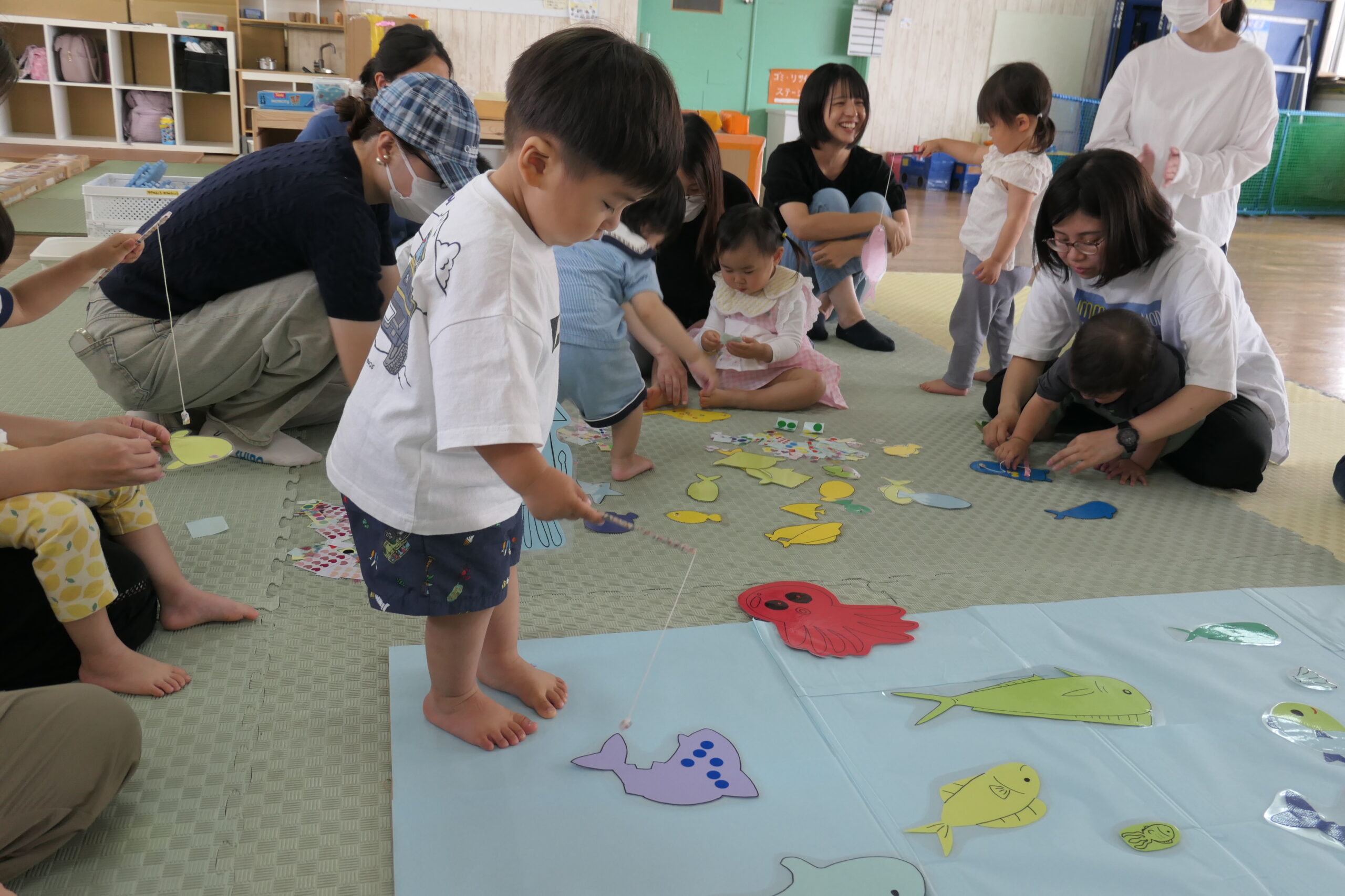 野菊野こども館で「おさかなつりをしてあそぼう！」￼