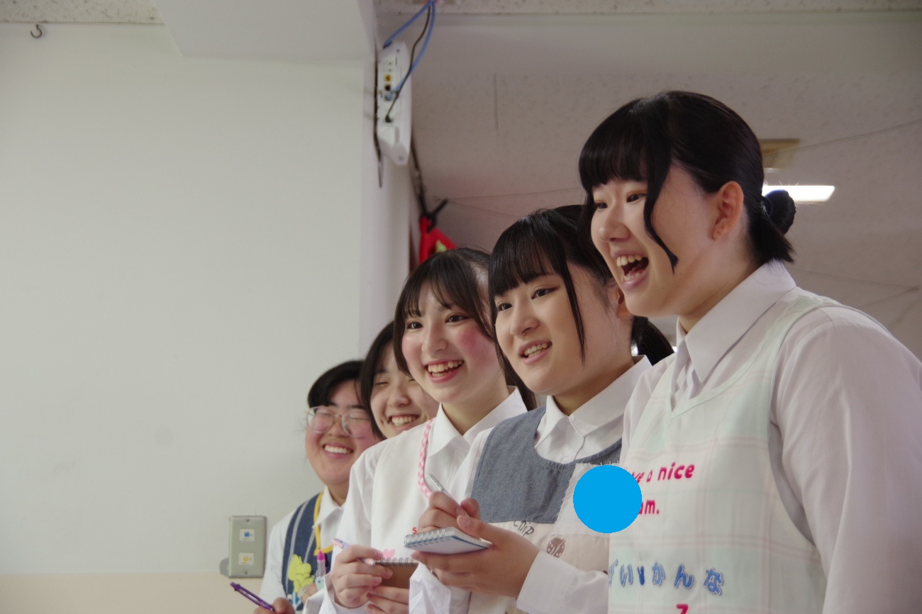 楽しかった！！笑顔があふれる一日　　～附属幼稚園見学実習～