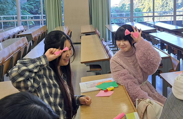 基本を知って自由に楽しもう！！～折り紙の世界