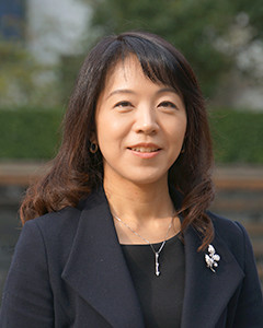 田中　真紀子
