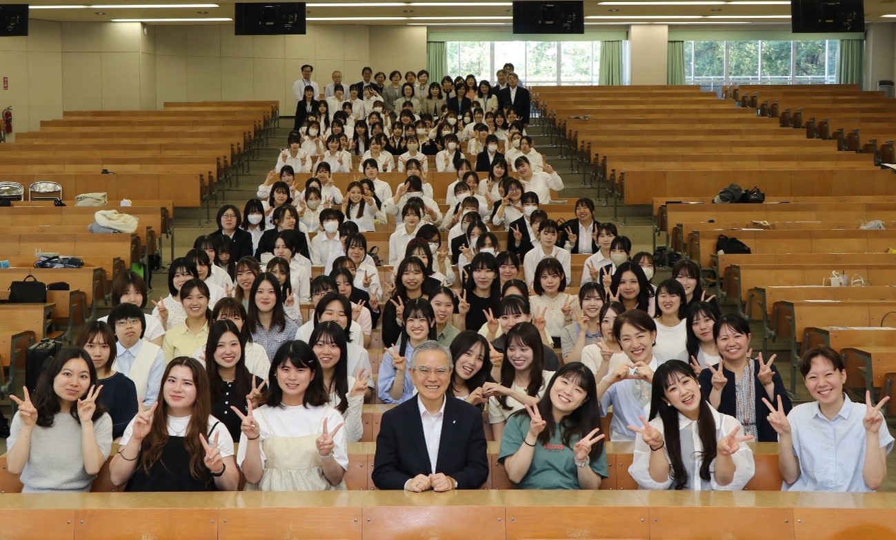 38名の教育現場で活躍する卒業生が来学しました！「ようこそ先輩2026」