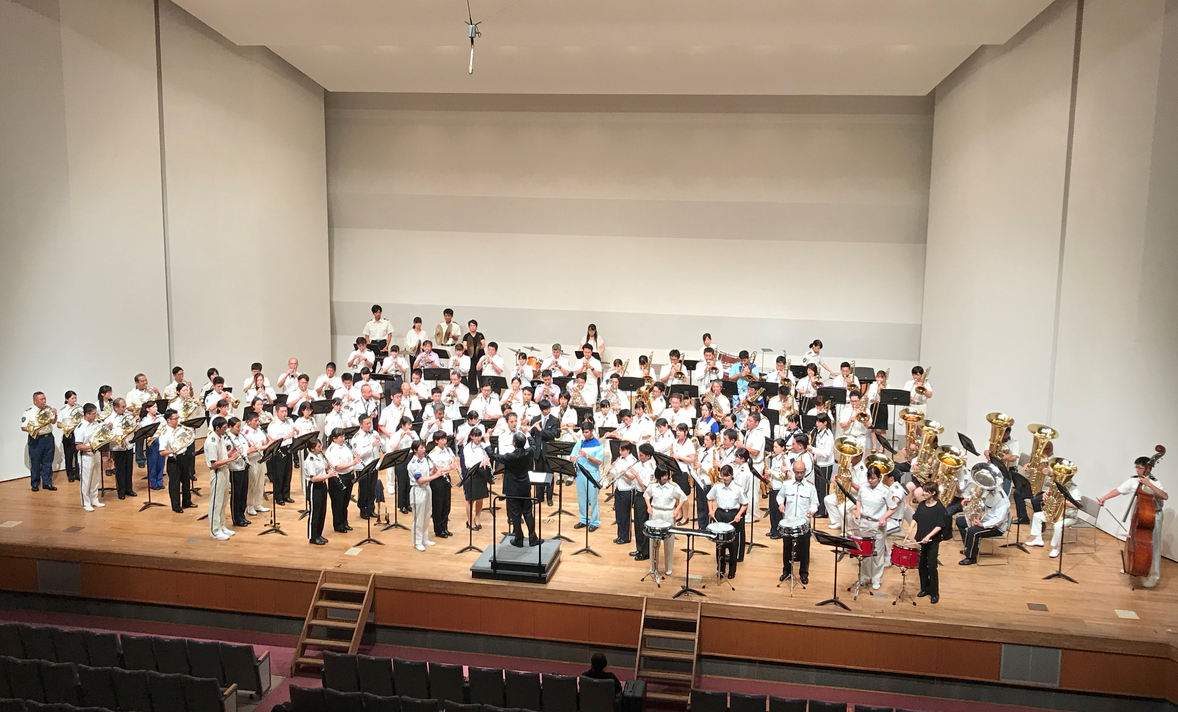 「2019警察音楽隊研修会 吹奏楽コンサート」が開催されました～在学生、卒業生も出演～