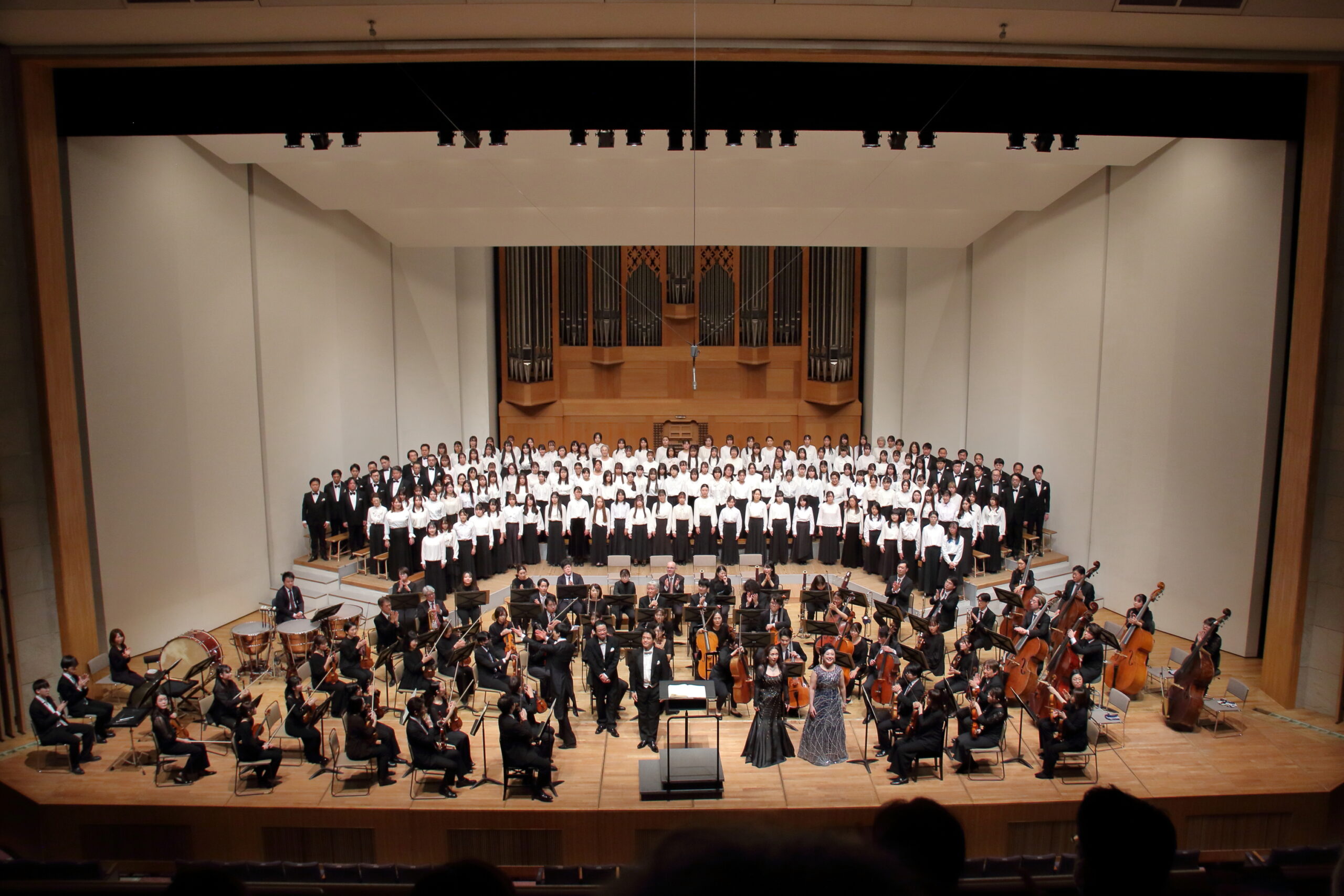 「第九の夕べ」歓喜の歌が講堂いっぱいに鳴り響きました♬